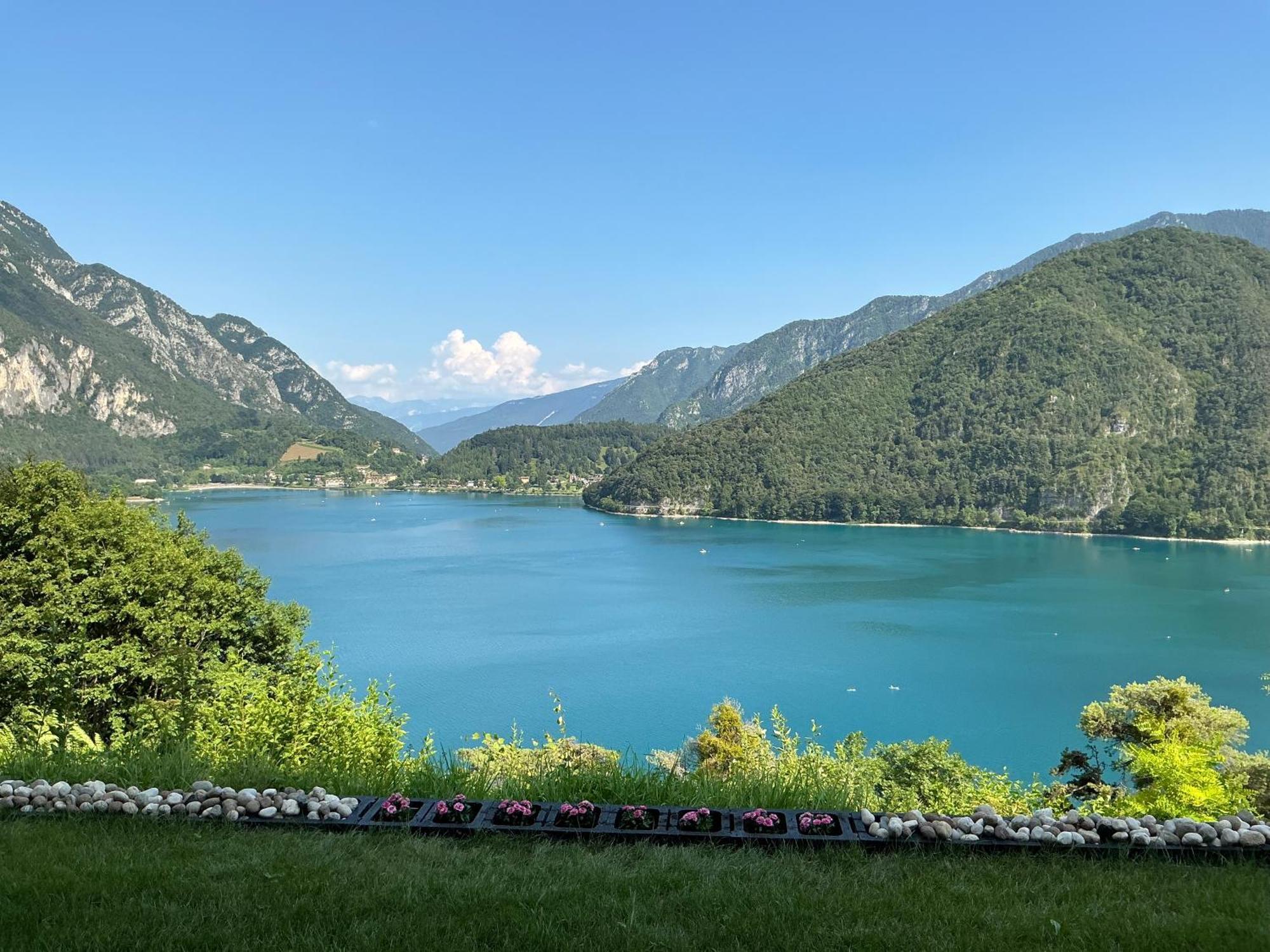 Villa Regina - Lake Ledro Apartments Val Maria-Pur エクステリア 写真