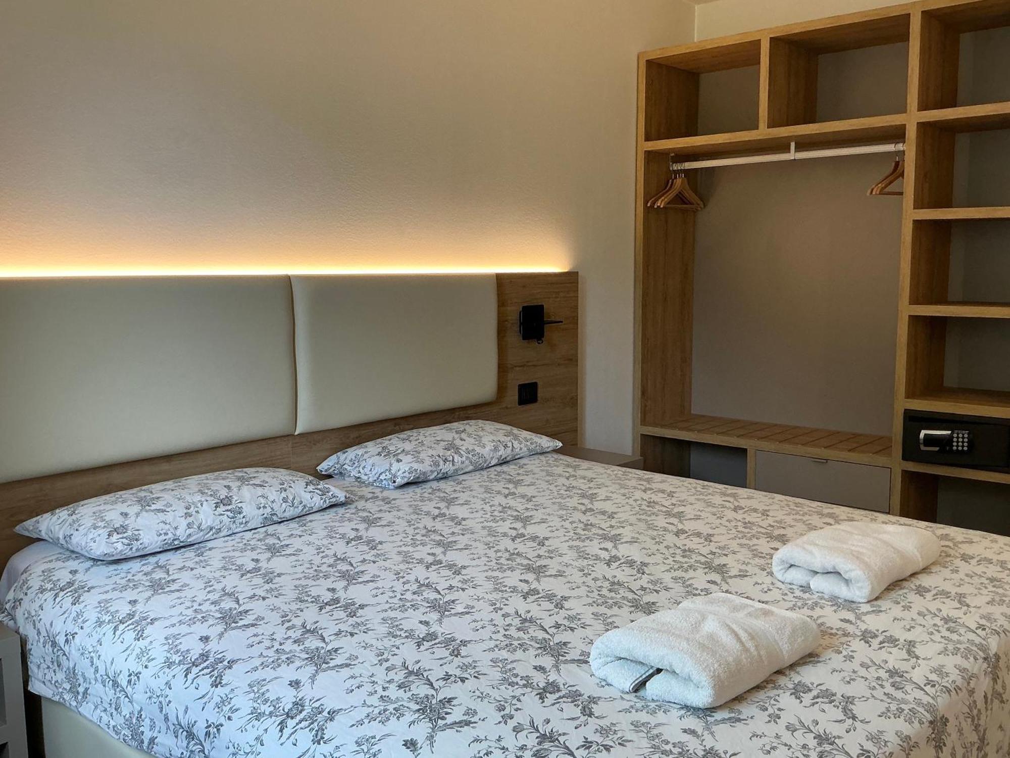 Villa Regina - Lake Ledro Apartments Val Maria-Pur エクステリア 写真
