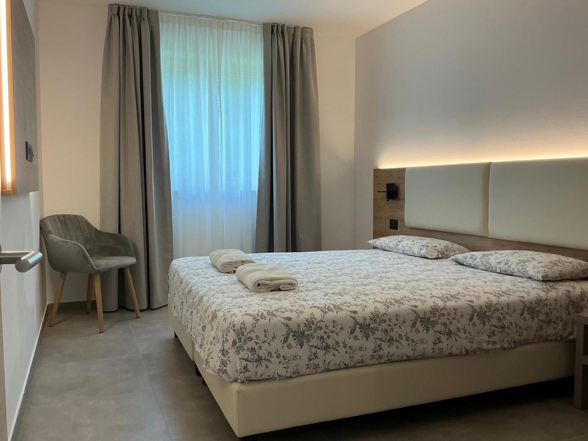 Villa Regina - Lake Ledro Apartments Val Maria-Pur エクステリア 写真